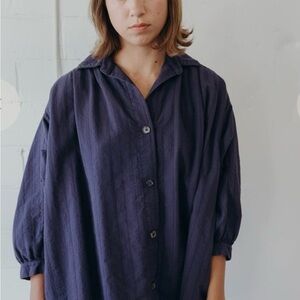 Esby Chelle Top in Indigo Dobby